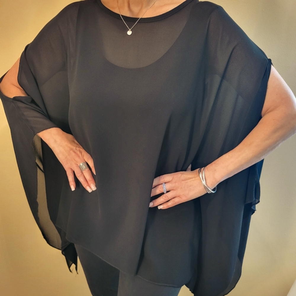 Ladies Blk Sheer Batwing top